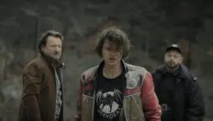 Hound’s Hill: 1×1