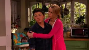Good Luck Charlie: 4×9