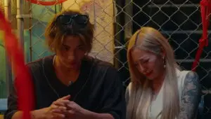 Badly in Love: 1×6