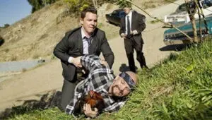 Southland: 3×3