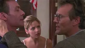 Buffy the Vampire Slayer: 2×8