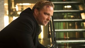 Stan Lee’s Lucky Man: 3×8