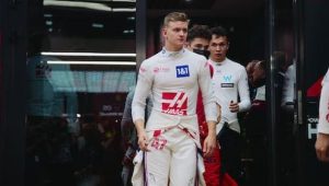 Formula 1: Drive to Survive: 5×4