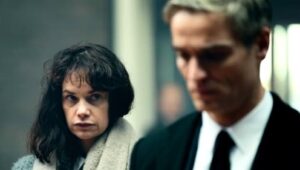 The Woman in the Wall: 1×3