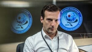 The Bureau: 1×1