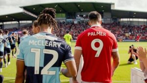 Welcome to Wrexham: 4×1