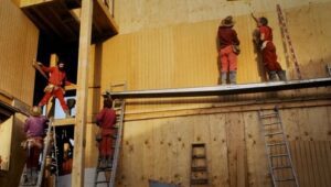 Wild Wild Country: 1×2