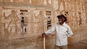 The Story of God with Morgan Freeman: 1×1