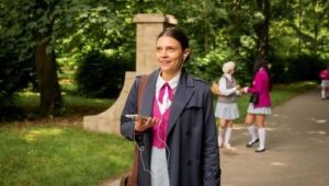 Maxton Hall – The World Between Us: 2×1