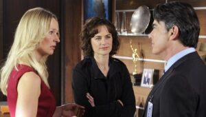 Covert Affairs: 3×2